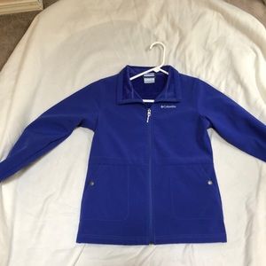 Girls water resistant zipper jacket. Brand new